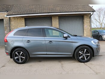 Used Volvo XC60 2017 for sale - 77853201: Photo