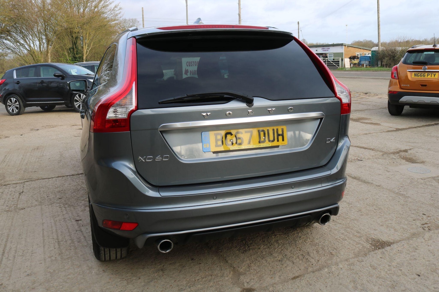 Used Volvo XC60 2017 for sale - 77853201: Photo 9