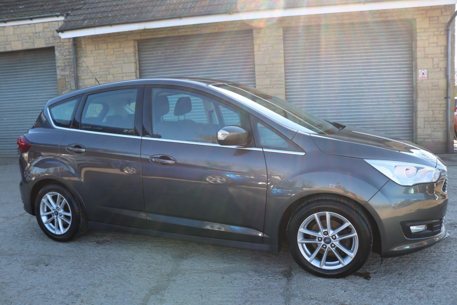 Used Ford C-Max 2015 for sale - 77940143: Photo 3