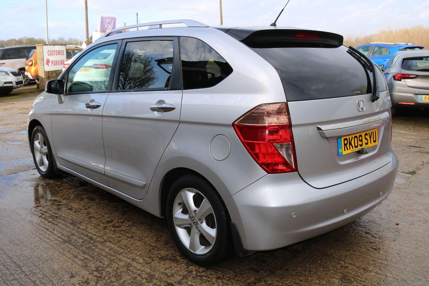 Used Honda FR-V 2009 for sale - 77625827: Photo 10