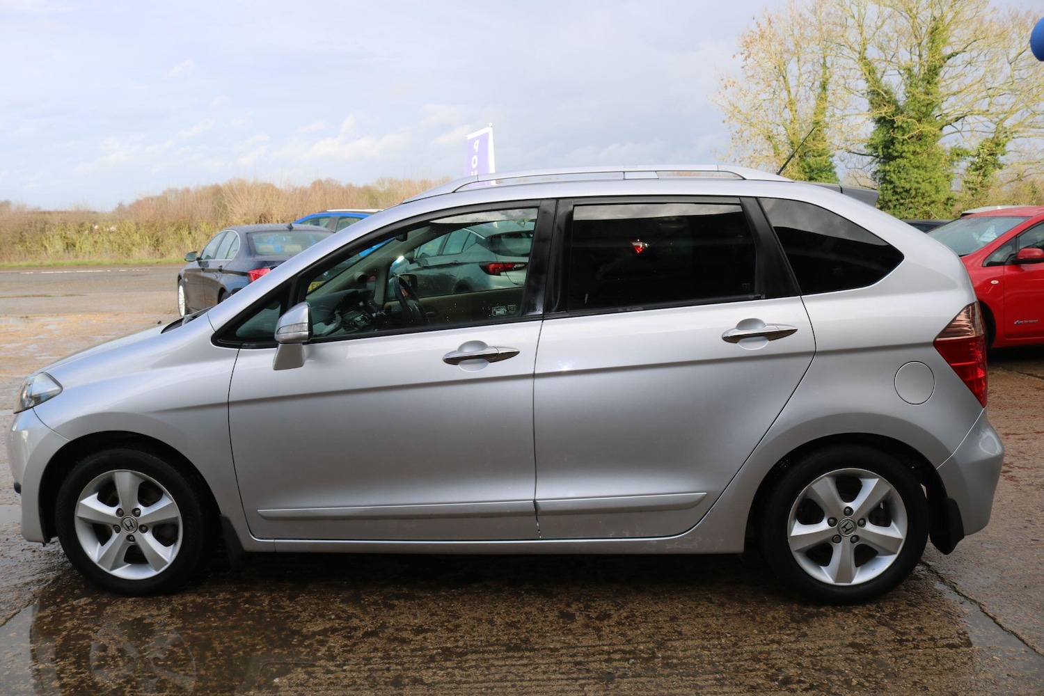 Used Honda FR-V 2009 for sale - 77625827: Photo 12