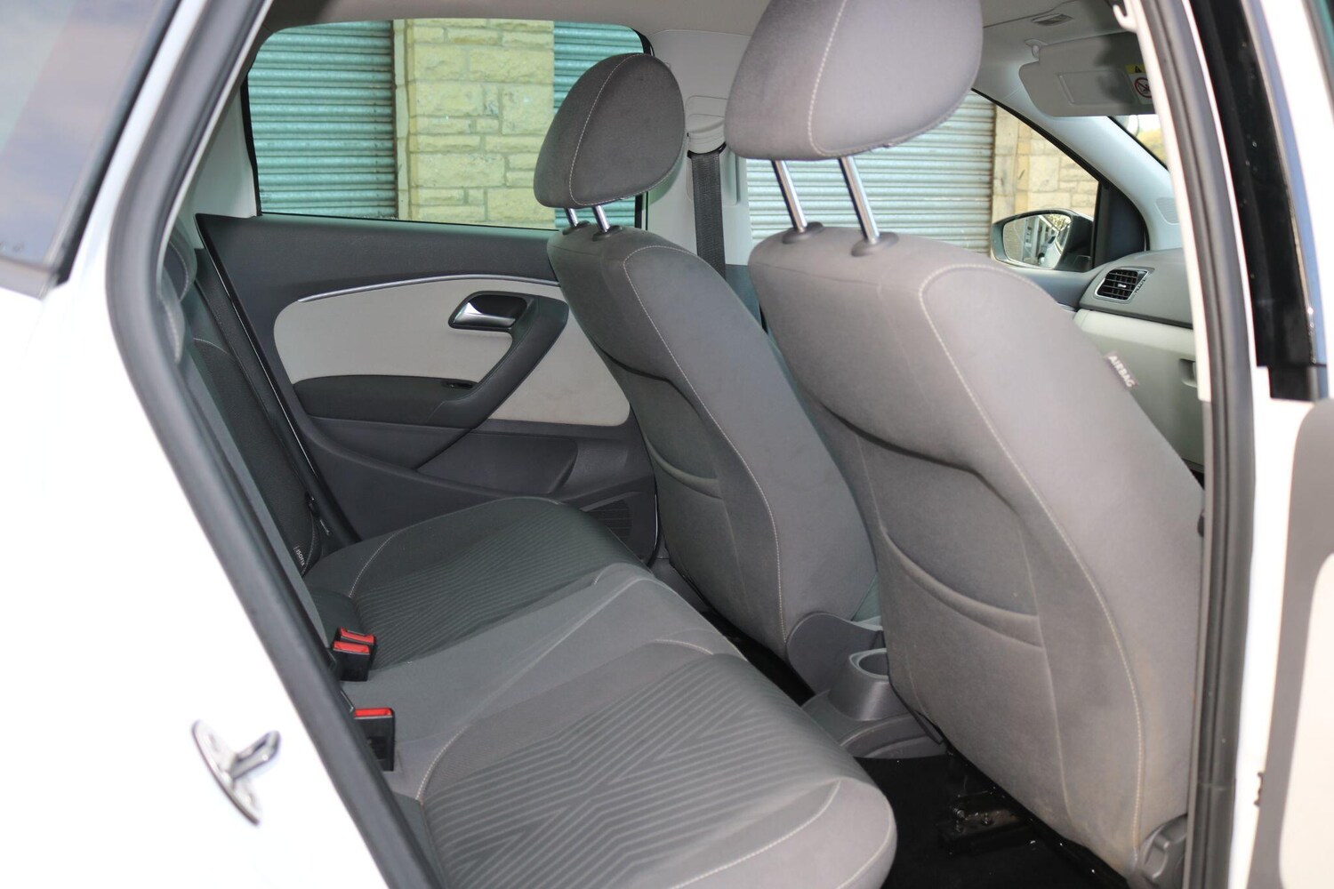 Used Volkswagen Polo 2015 for sale - 77498218: Photo 14