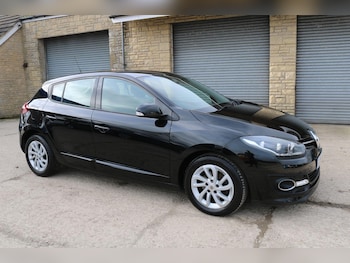 Used Renault Megane 2015 for sale - 77853036: Photo