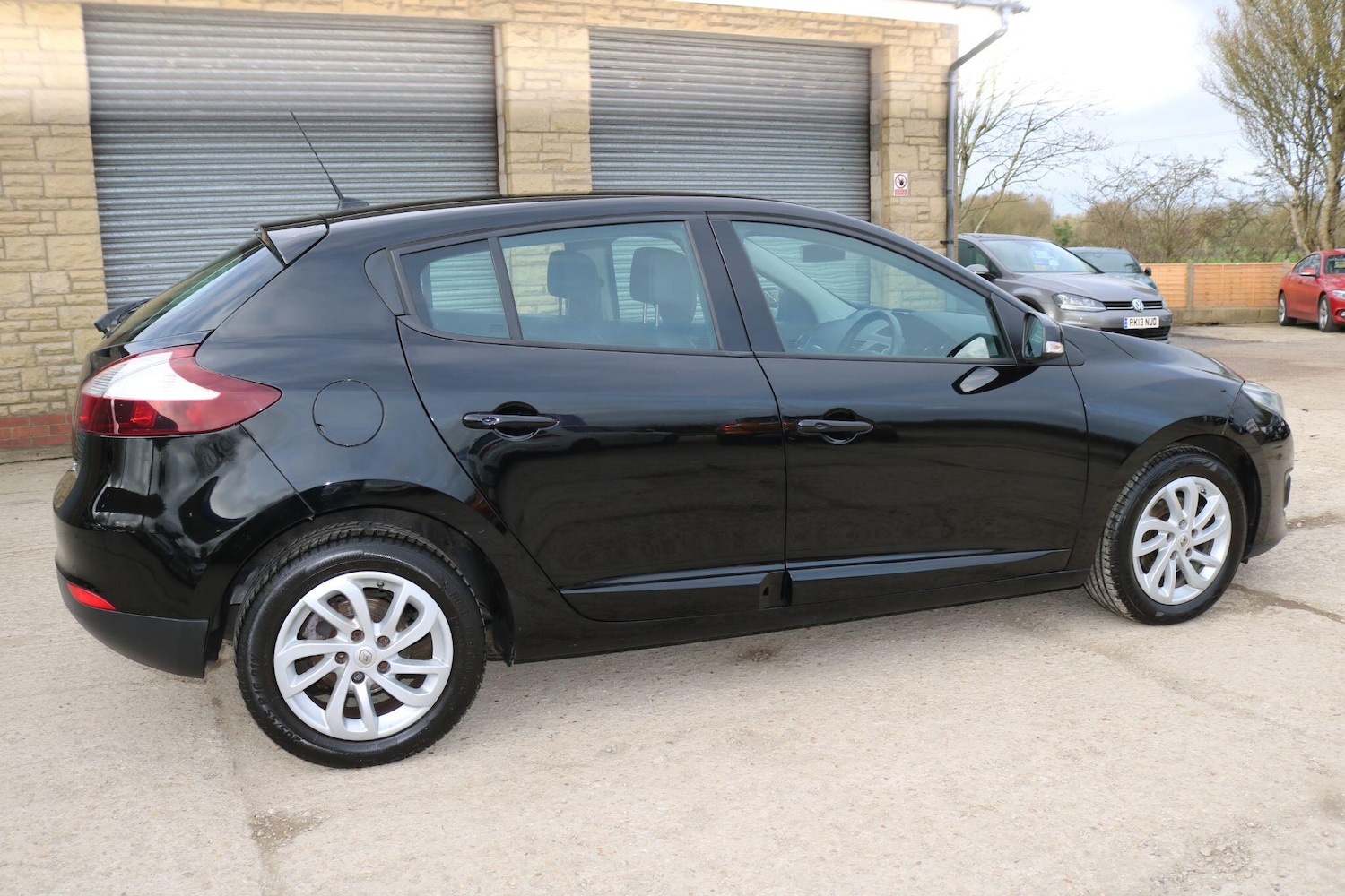 Used Renault Megane 2015 for sale - 77853036: Photo 5