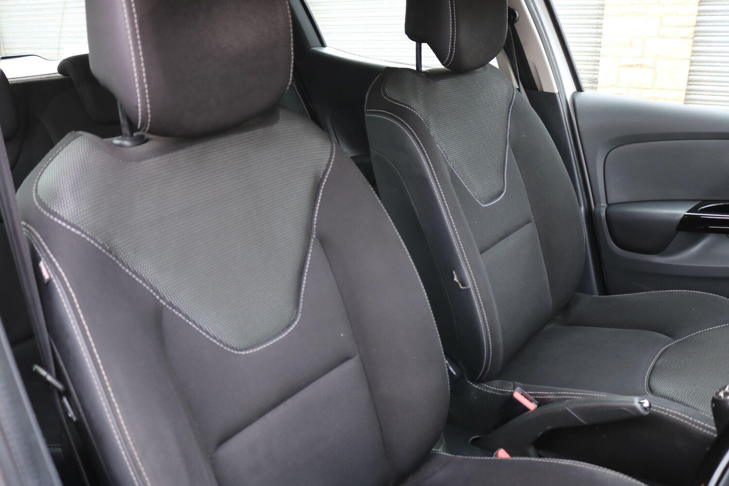 Used Renault Clio 2014 for sale - 77498217: Photo 18