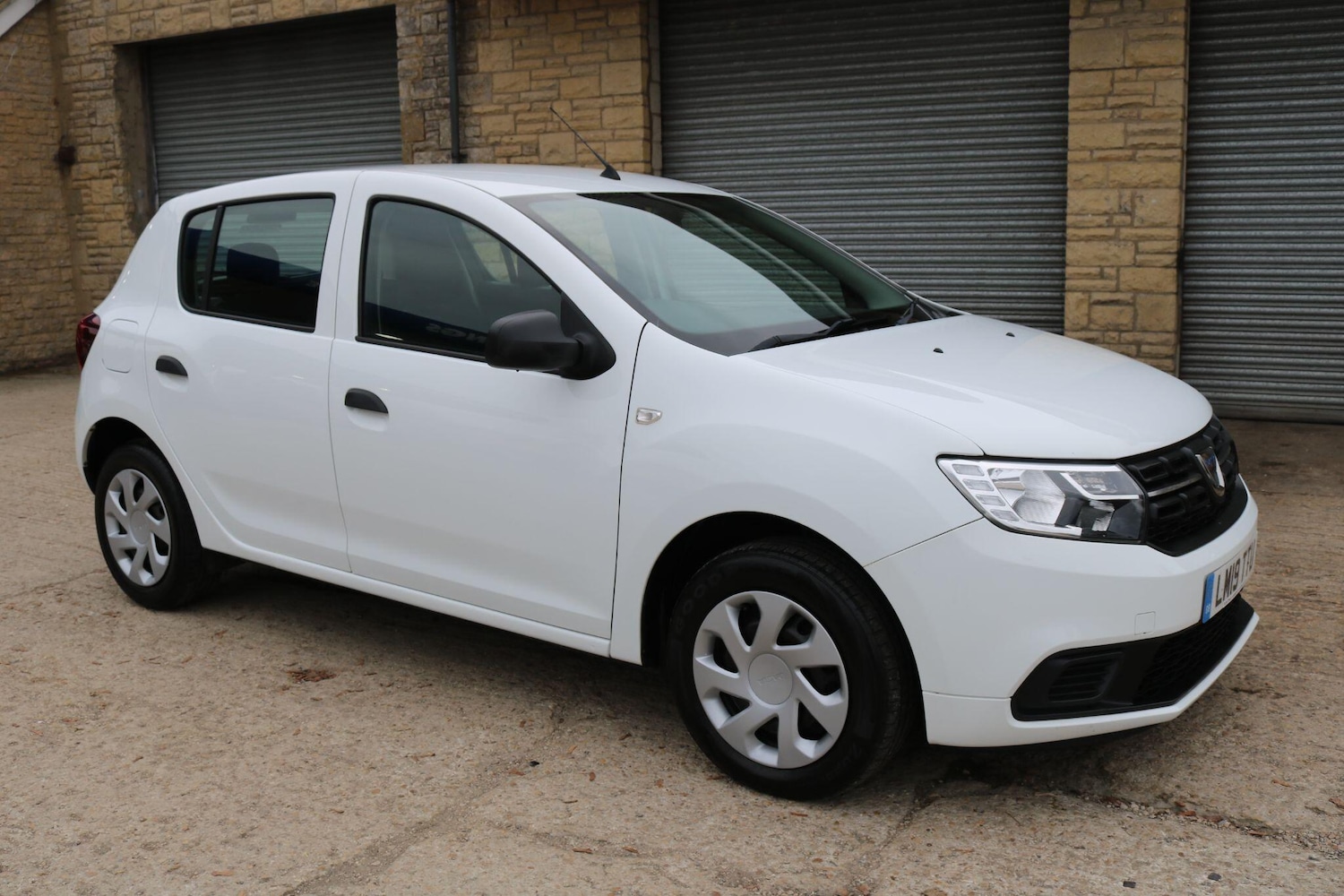 Used Dacia Sandero 2019 for sale - 77498209: Photo 2