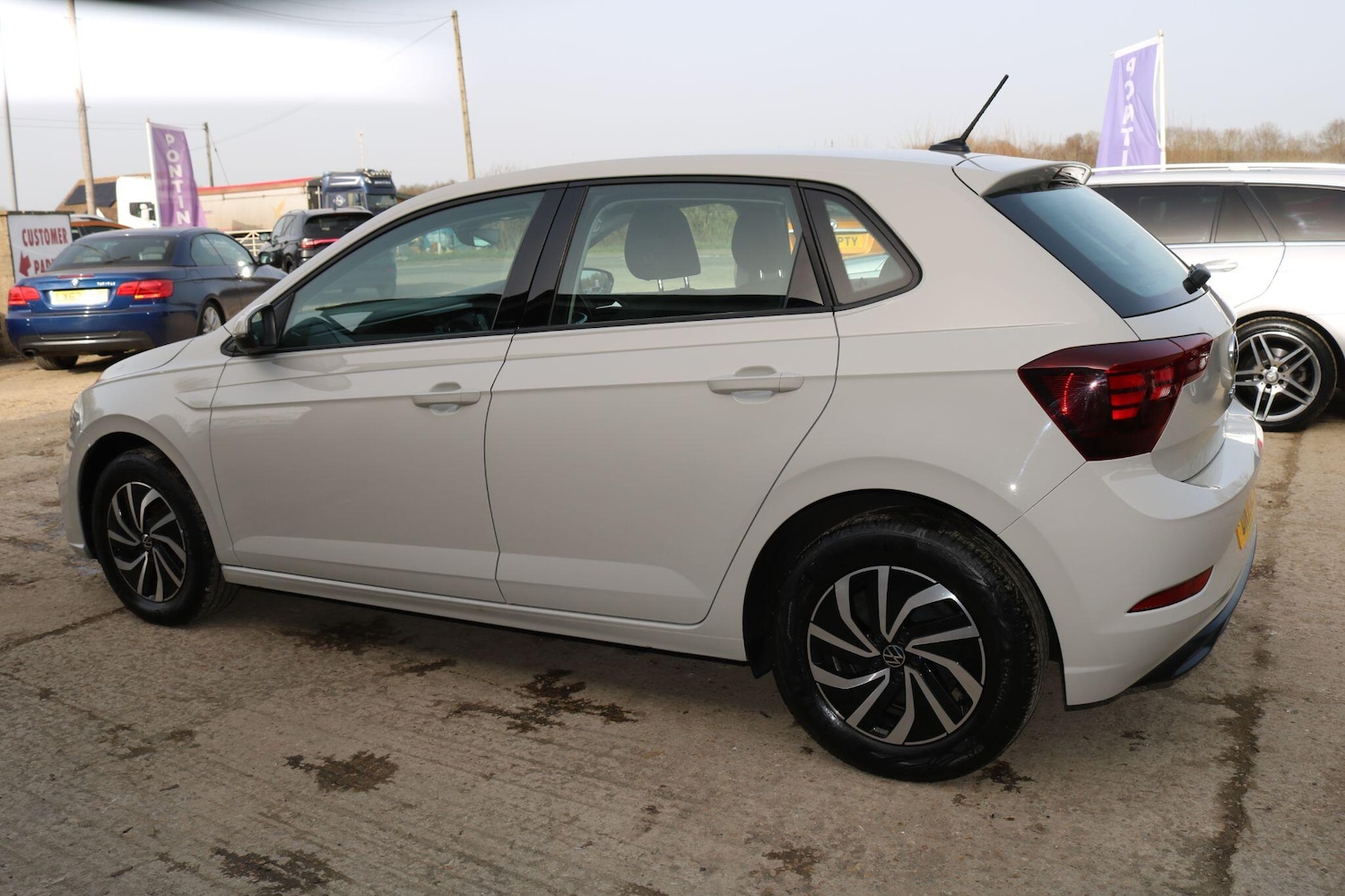 Used Volkswagen Polo 2022 for sale - 77769019: Photo 11