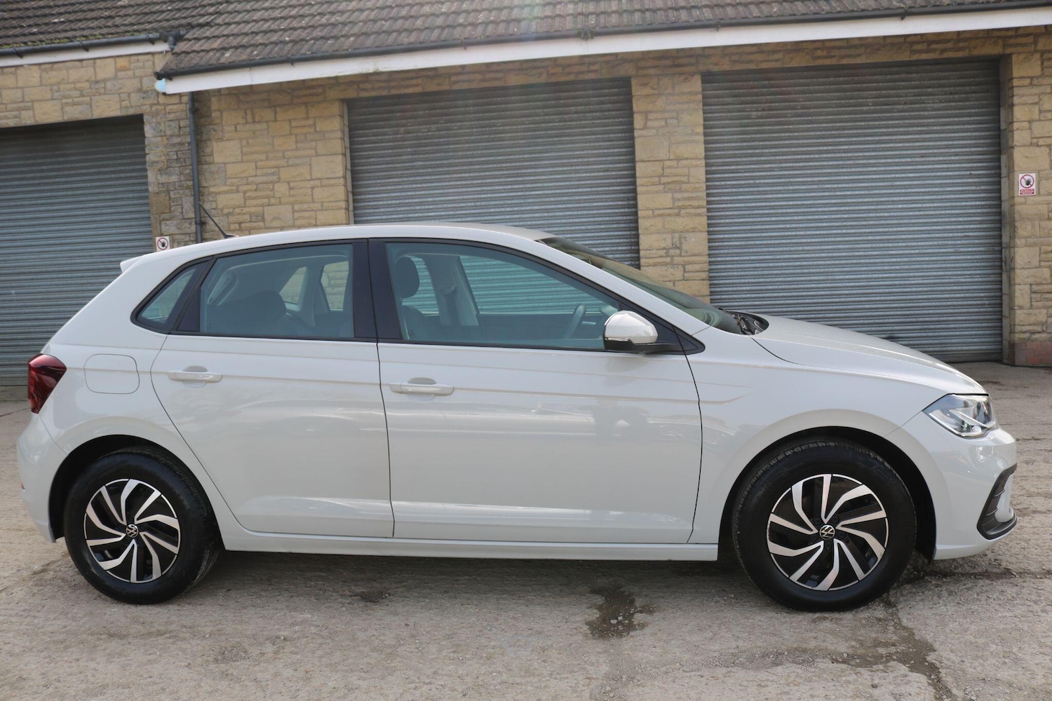 Used Volkswagen Polo 2022 for sale - 77769019: Photo 4