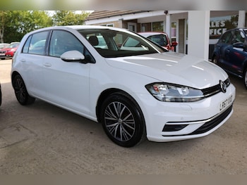 Used Volkswagen Golf 2017 for sale - 78705538: Photo
