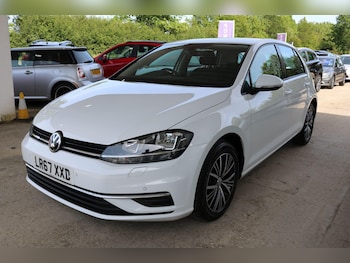 Used Volkswagen Golf 2017 for sale - 78705538: Photo