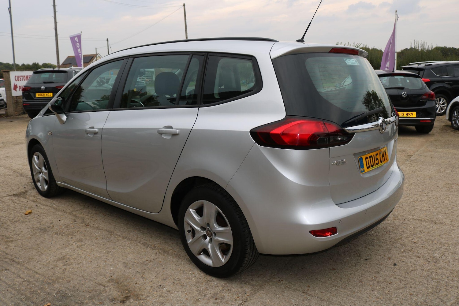Used Vauxhall Zafira 2015 for sale - 77498207: Photo 10
