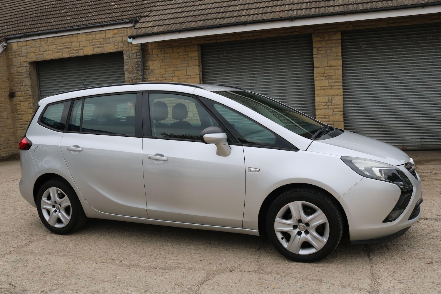 Used Vauxhall Zafira 2015 for sale - 77498207: Photo 3
