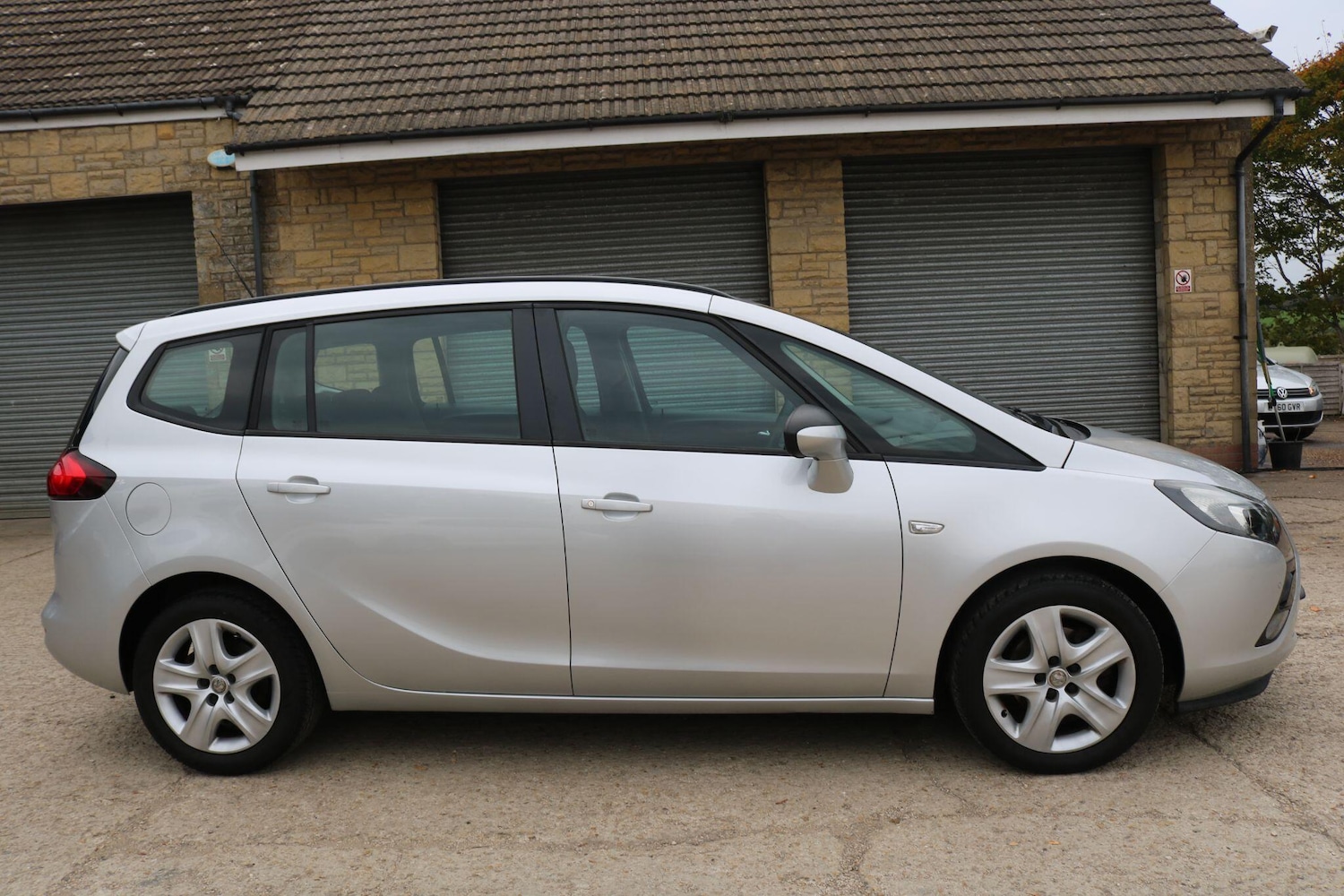 Used Vauxhall Zafira 2015 for sale - 77498207: Photo 4