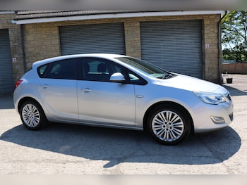 Used Vauxhall Astra 2011 for sale - 79094073: Photo