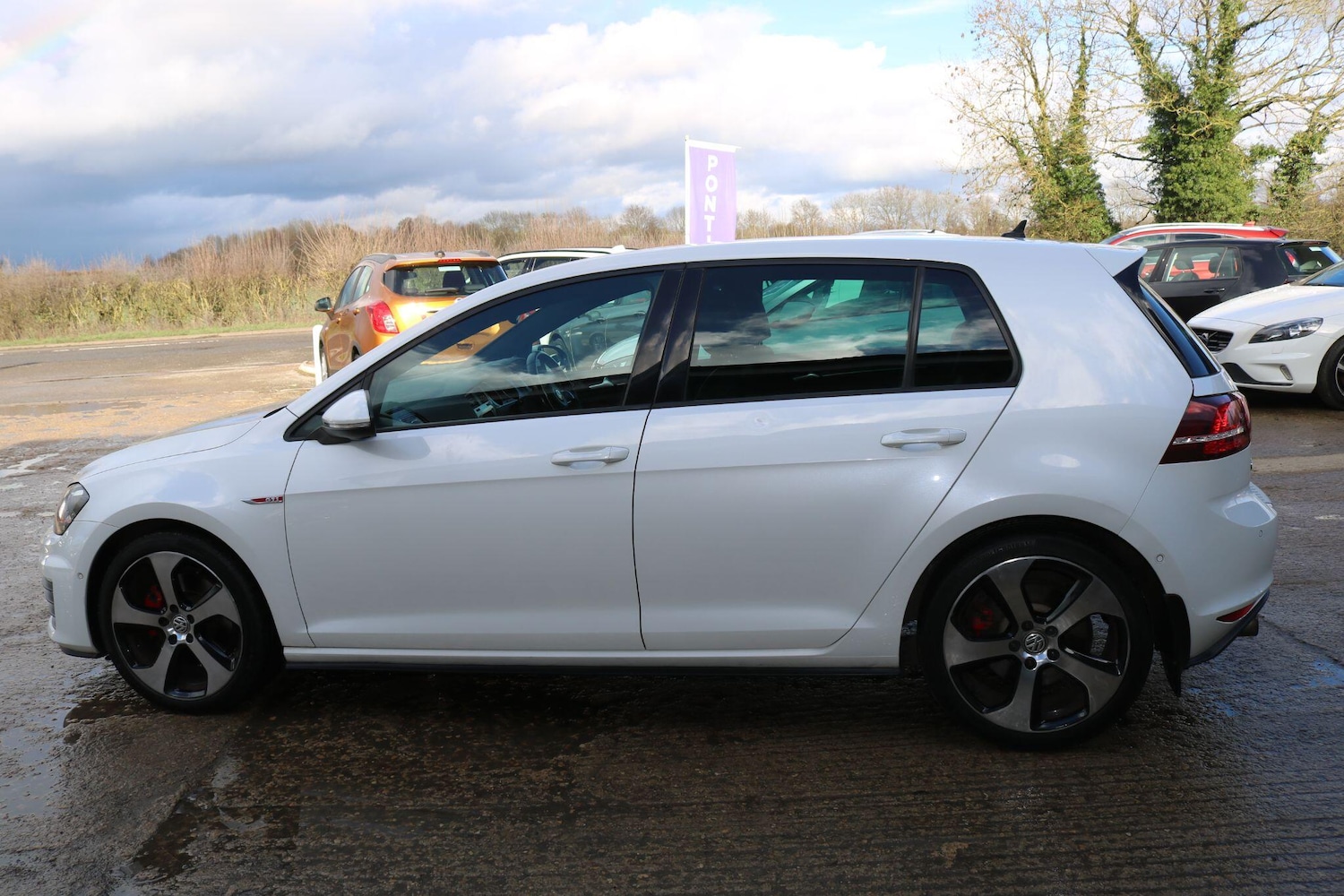Used Volkswagen Golf 2014 for sale - 77696365: Photo 12