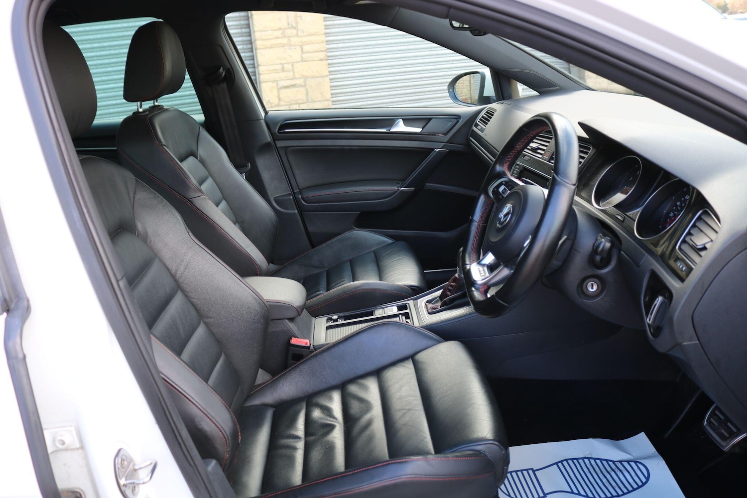 Used Volkswagen Golf 2014 for sale - 77696365: Photo 16