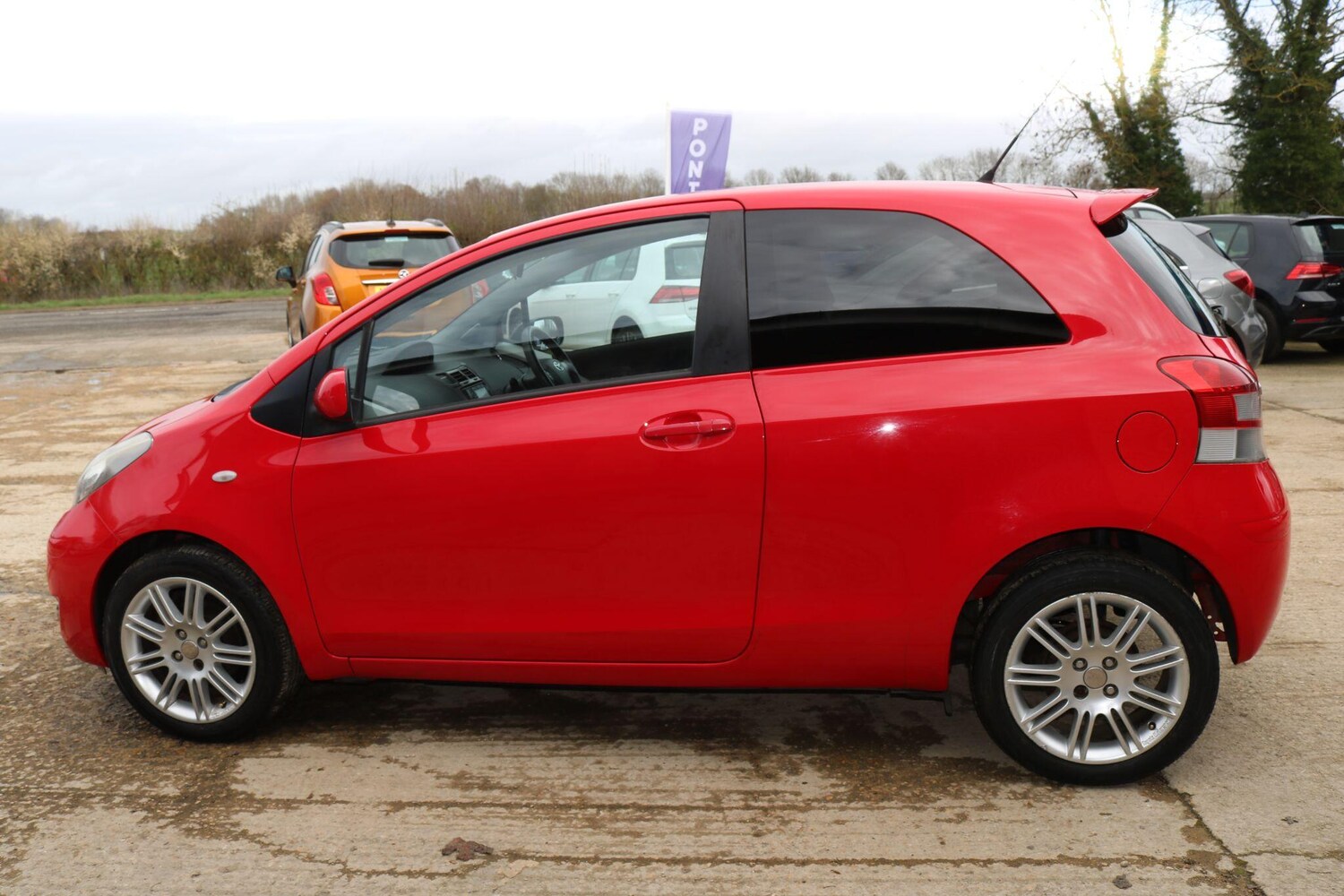 Used Toyota Yaris for sale - 77908474: Photo 12