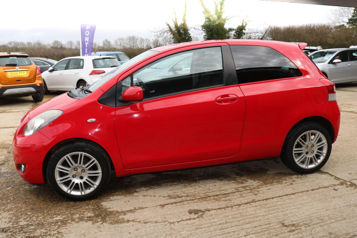 Used Toyota Yaris for sale - 77908474: Photo 13