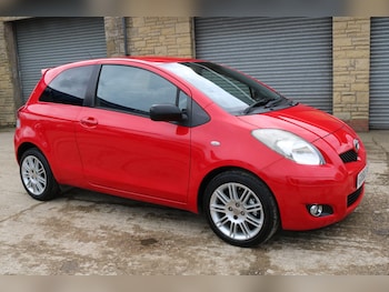 Used Toyota Yaris 2011 for sale - 77908474: Photo