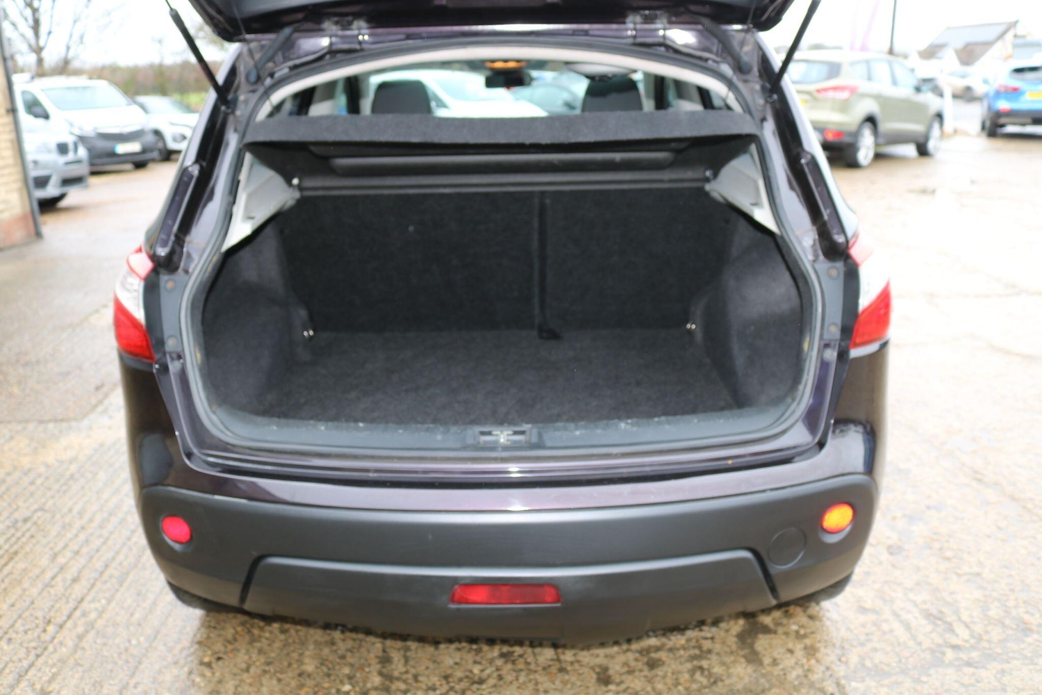 Used Nissan Qashqai 2010 for sale - 77498194: Photo 23