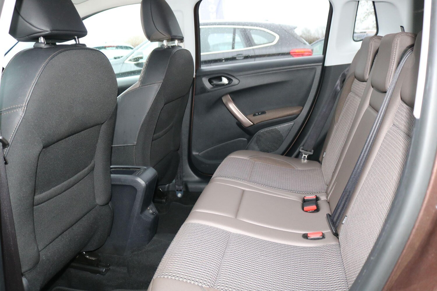 Used Peugeot 2008 2015 for sale - 77498203: Photo 22