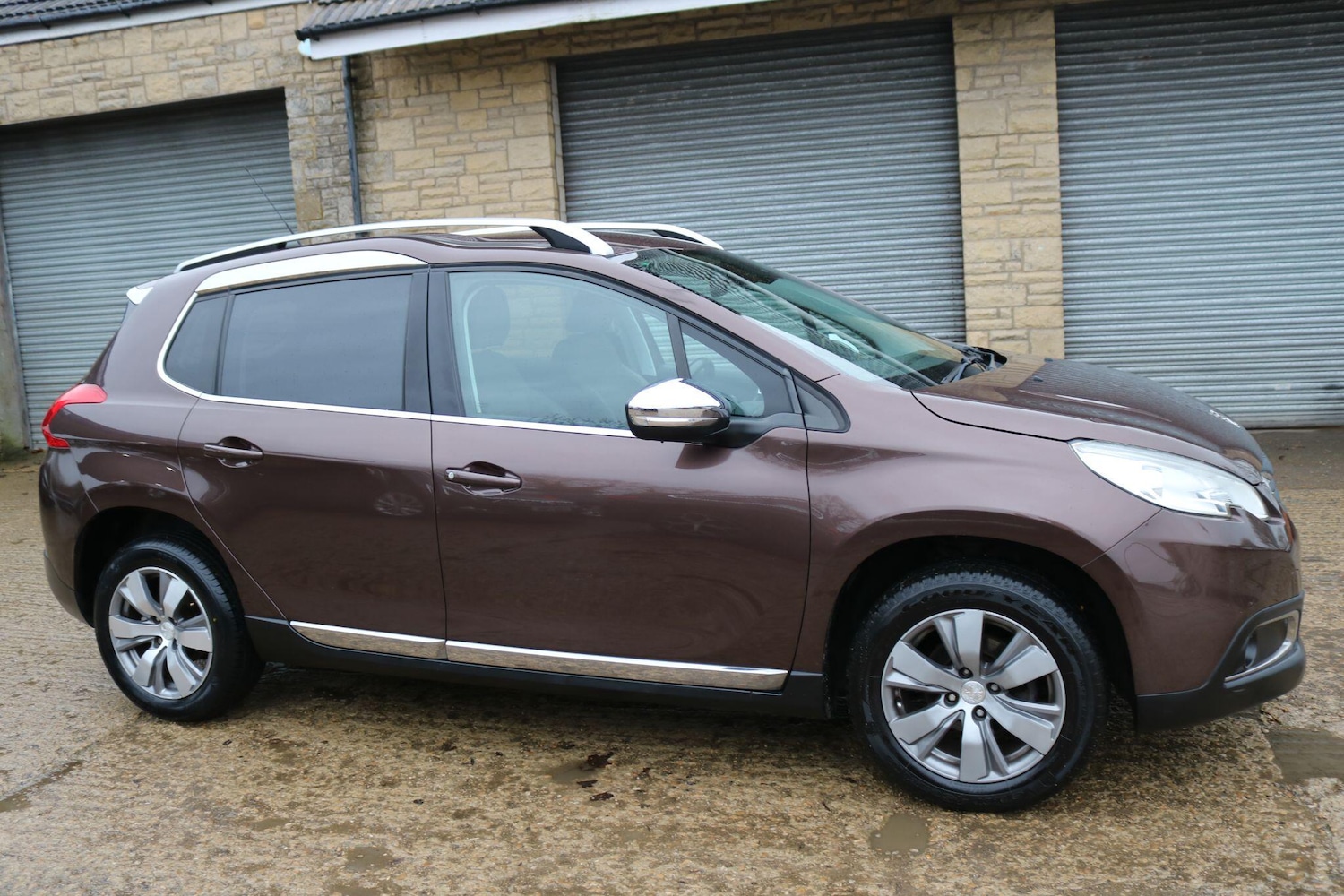 Used Peugeot 2008 2015 for sale - 77498203: Photo 3
