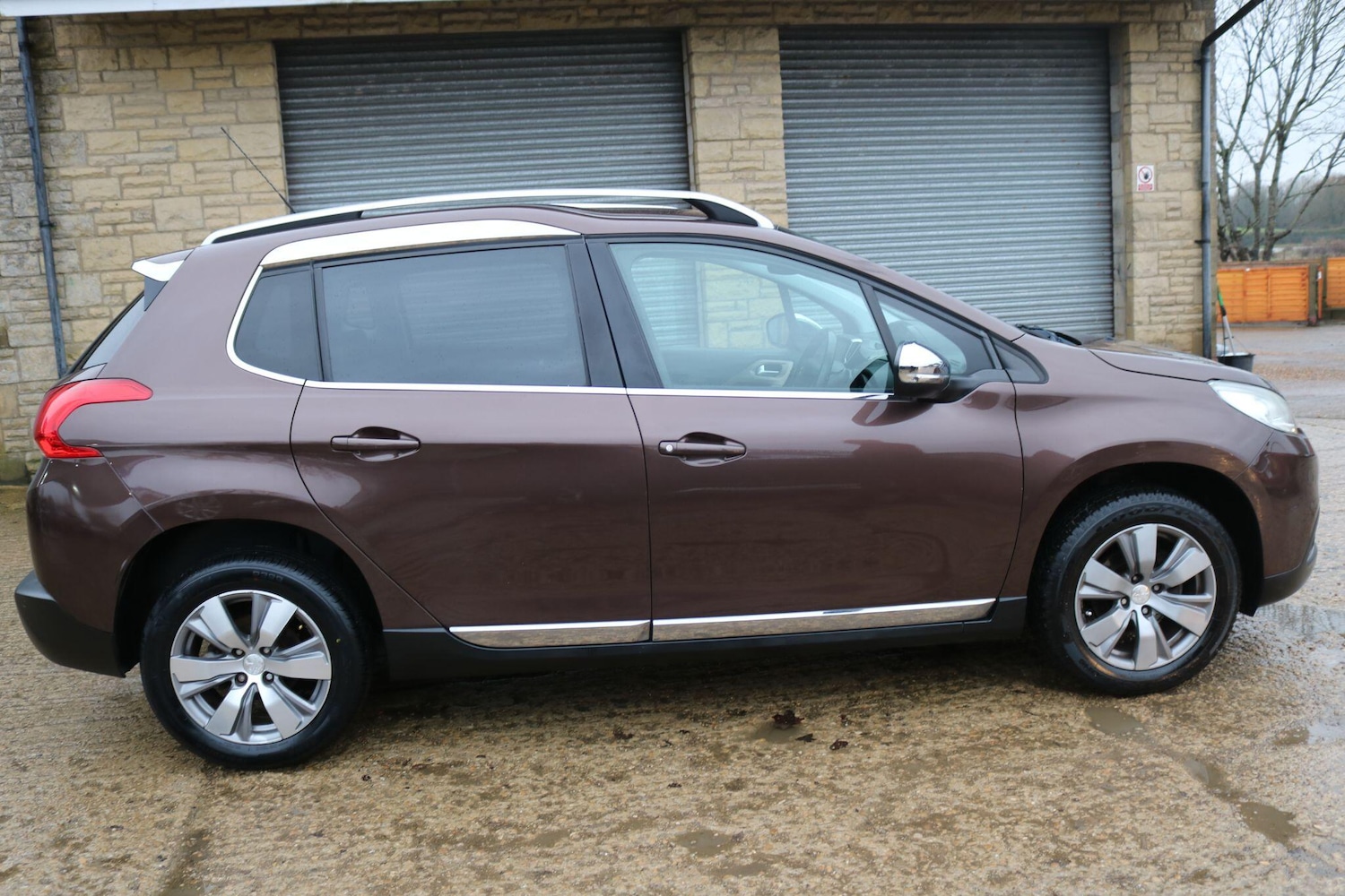 Used Peugeot 2008 2015 for sale - 77498203: Photo 4