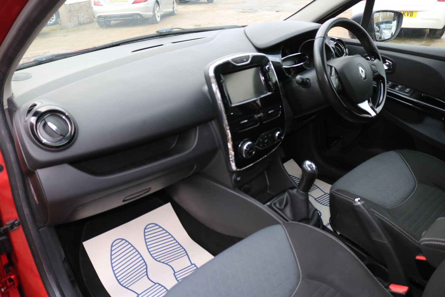 Used Renault Clio for sale - 77497389: Photo 20