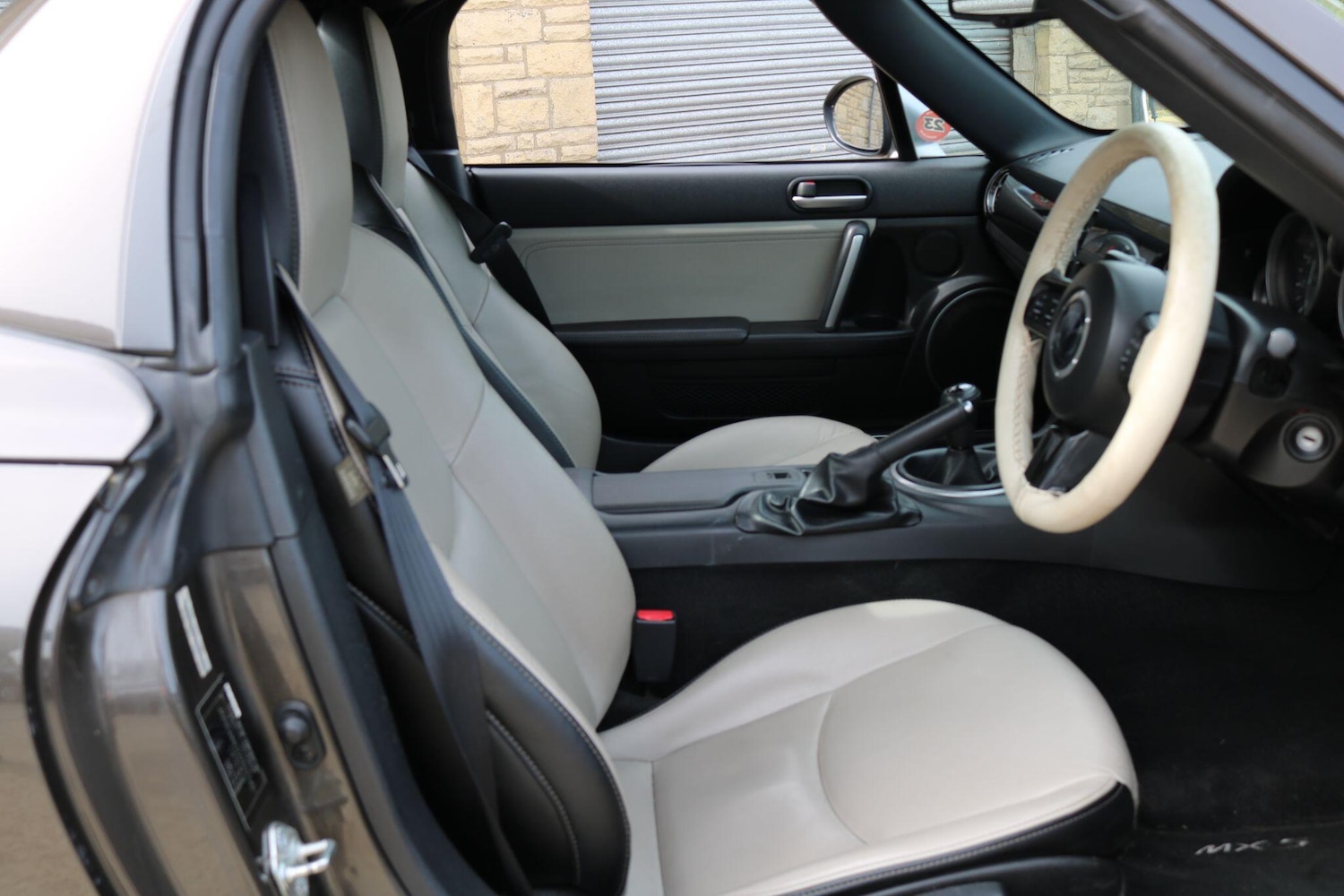 Used Mazda MX-5 2015 for sale - 78204672: Photo 8