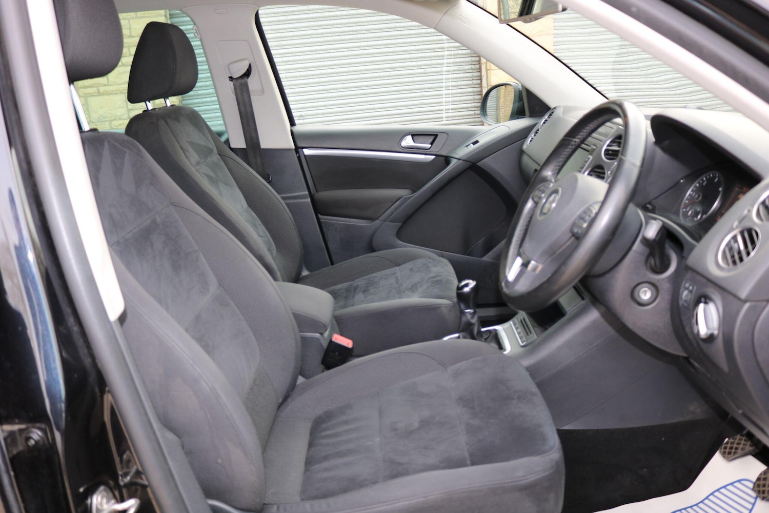 Used Volkswagen Tiguan 2013 for sale - 77994104: Photo 16