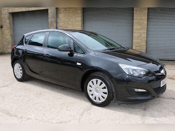 Used Vauxhall Astra 2012 for sale - 78945983: Photo