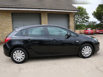 Used Vauxhall Astra 2012 for sale - 78945983: Photo