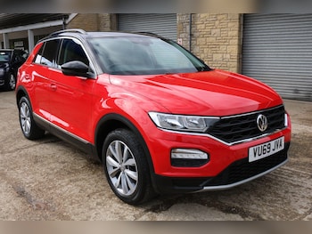 Used Volkswagen T-Roc 2019 for sale - 78649232: Photo