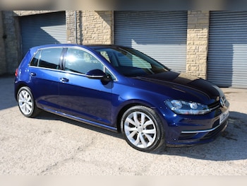 Used Volkswagen Golf 2018 for sale - 78430371: Photo