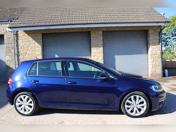 Used Volkswagen Golf 2018 for sale - 78430371: Photo