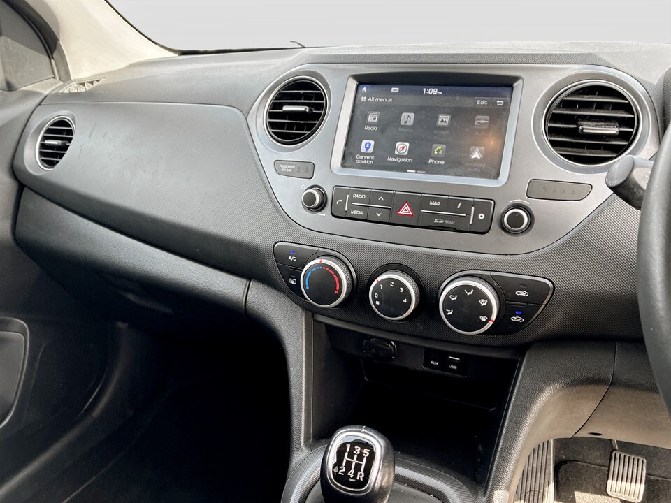 Used Hyundai i10 2020 for sale - 78189797: Photo 30