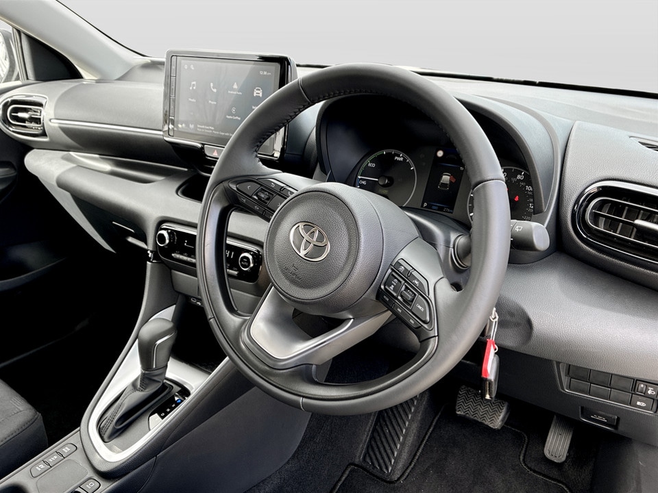 Used Toyota Yaris 2025 for sale - 77872711: Photo 25