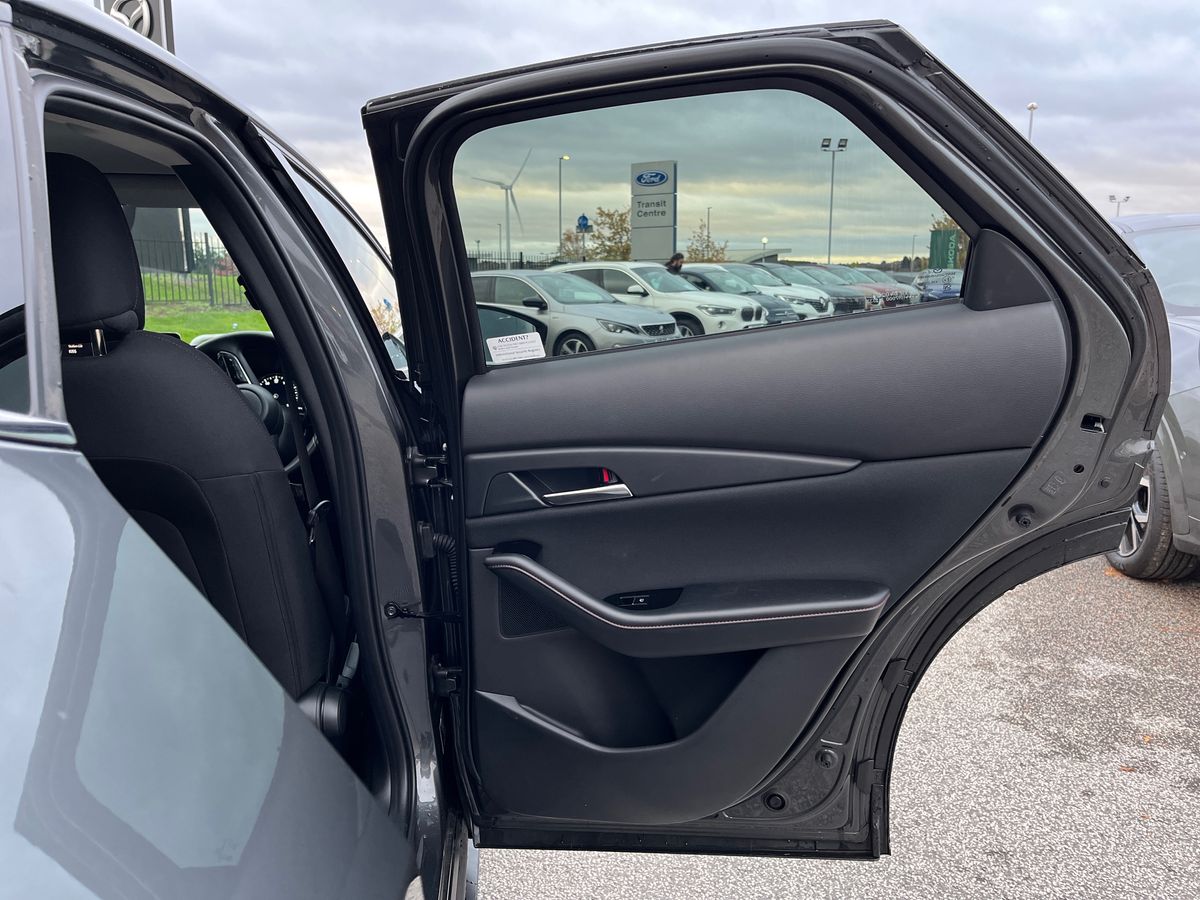 Used Mazda CX-30 2025 for sale - 76436771: Photo 31