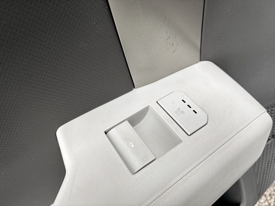 Used Kia EV3 2025 for sale - 77676733: Photo 35