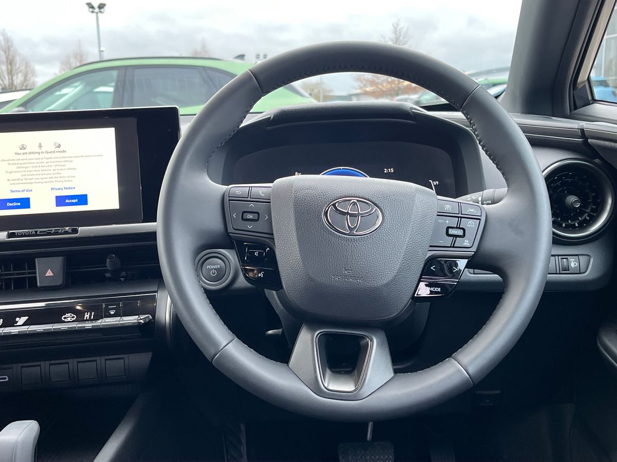 Used Toyota C-HR 2025 for sale - 77002115: Photo 15