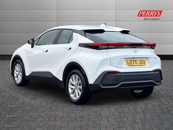Used Toyota C-HR 2025 for sale - 77002115: Photo