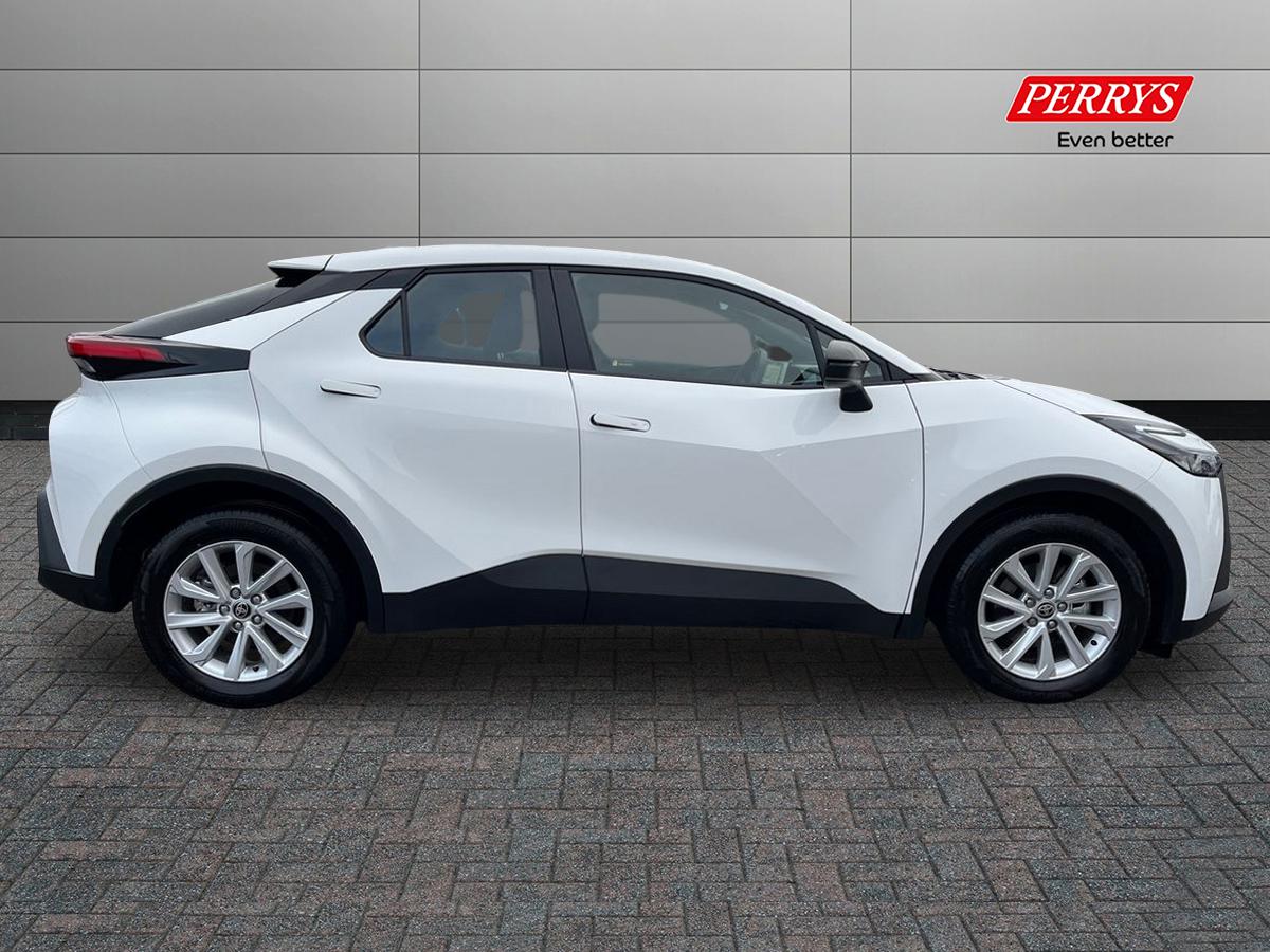 Used Toyota C-HR 2025 for sale - 77002115: Photo 3