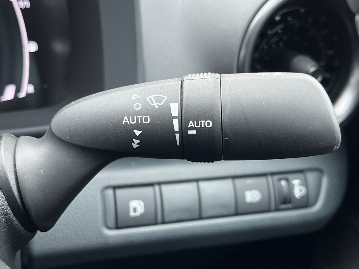 Used Toyota C-HR 2025 for sale - 77002115: Photo 41