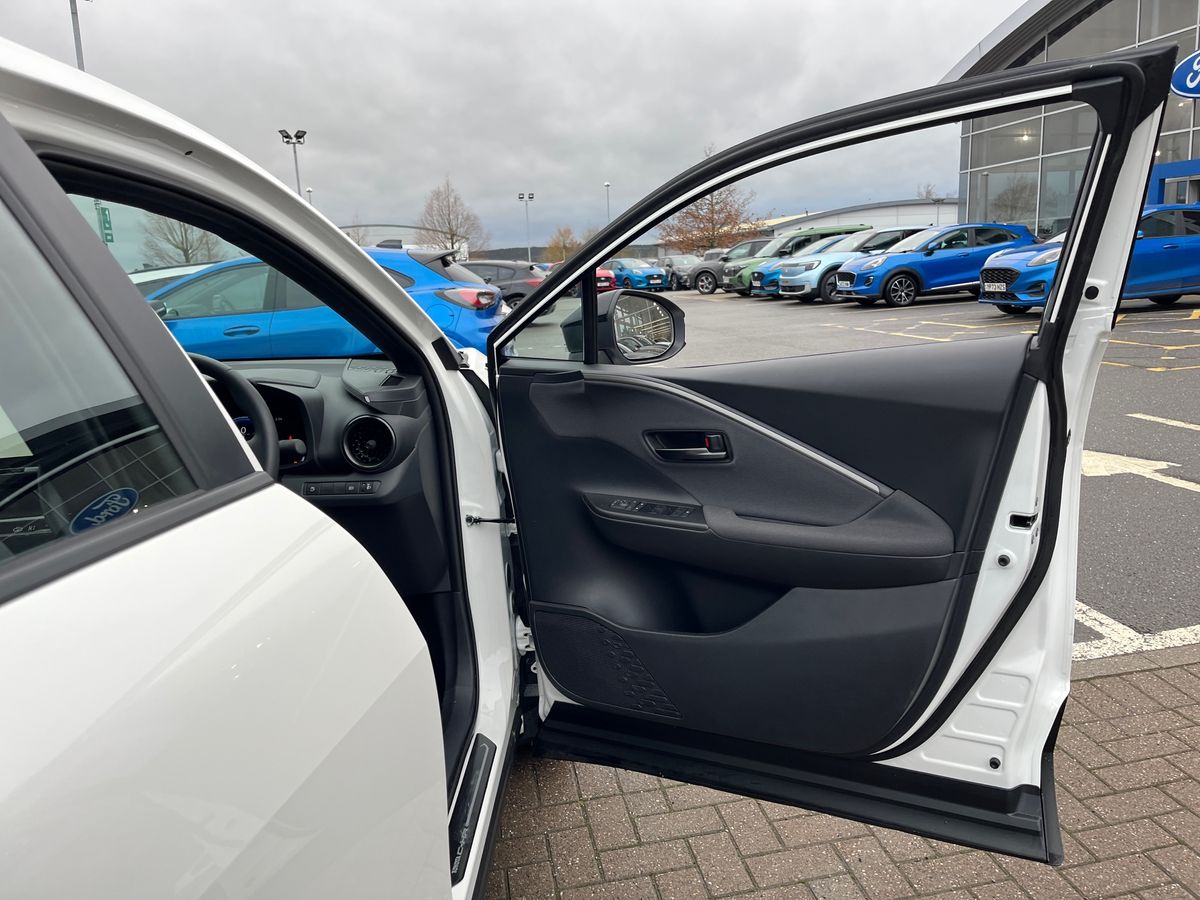 Used Toyota C-HR 2025 for sale - 77002115: Photo 43