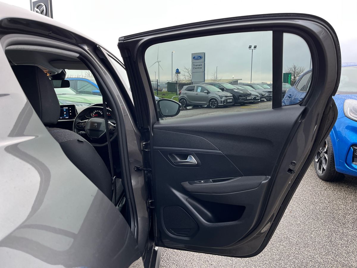 Used Peugeot 208 2023 for sale - 77398558: Photo 29