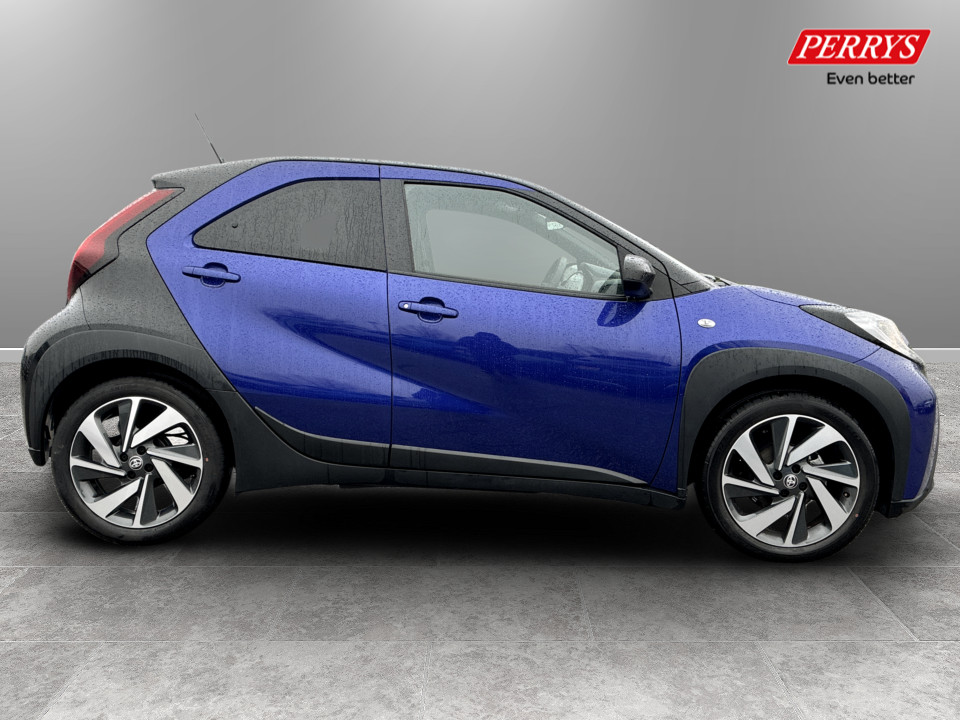 Used Toyota Aygo X 2024 for sale - 77475251: Photo 8