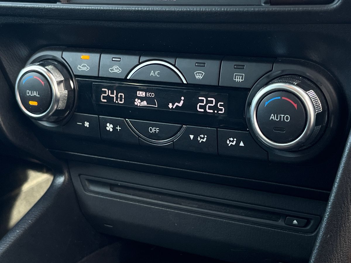 Used Mazda Mazda3 2017 for sale - 76736033: Photo 12