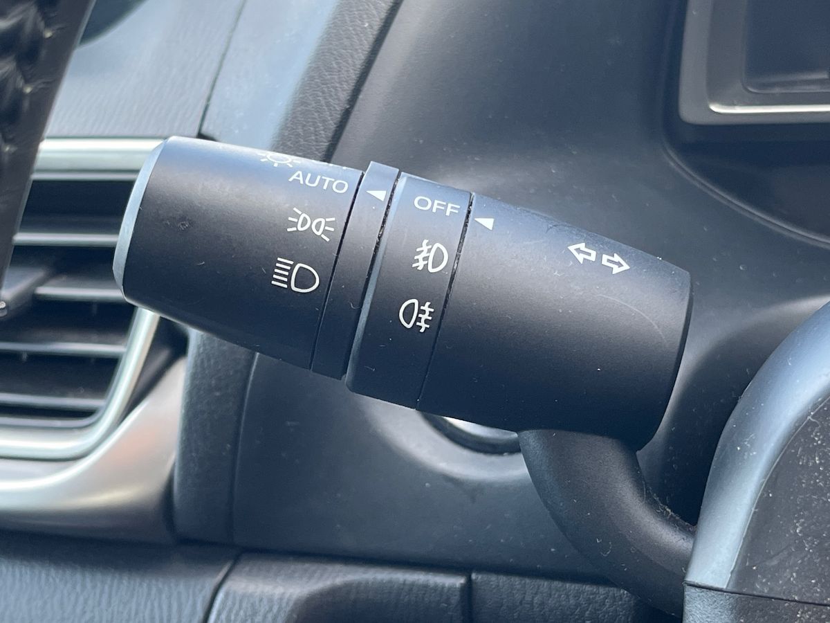 Used Mazda Mazda3 2017 for sale - 76736033: Photo 41