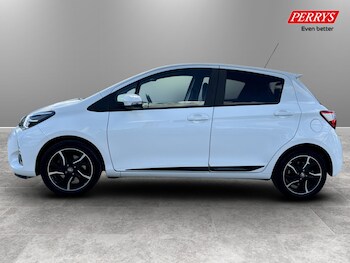 Used Toyota Yaris 2018 for sale - 78961283: Photo