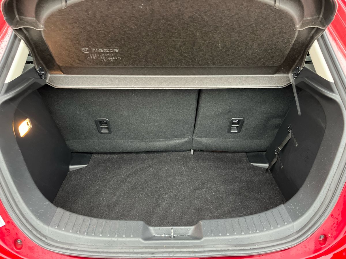 Used Mazda Mazda2 2023 for sale - 76588799: Photo 20